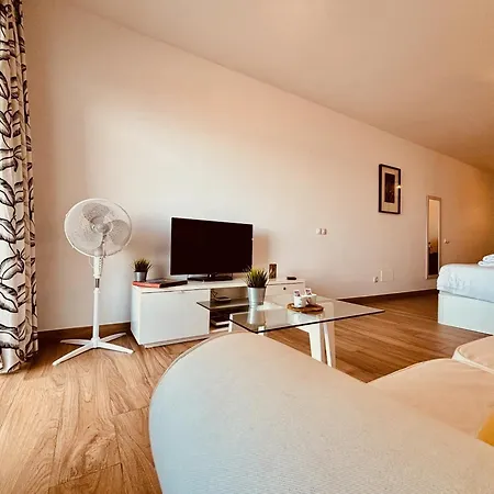 Click&guest - Oceanview Bliss In Gran Canaria Apartment *